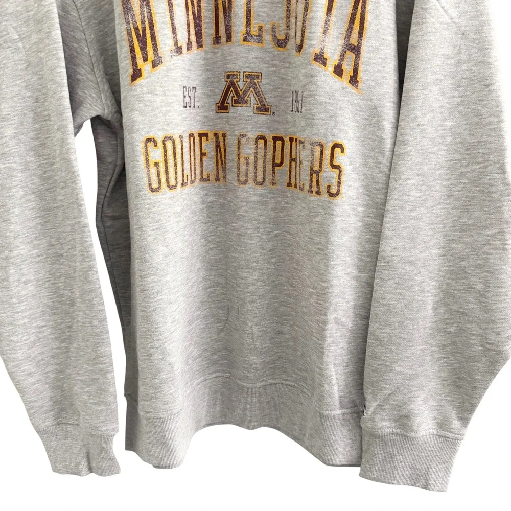 Champion Sweatshirt Mens L Large Grey NWT Minnesota Golden Gophers Crewneck